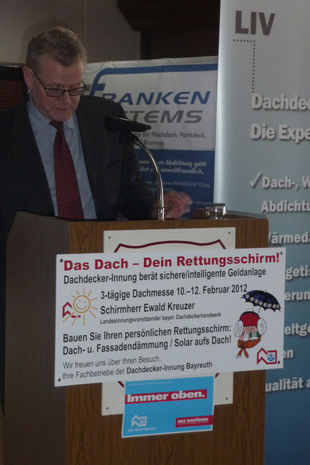 Dachdecker-Innung Bayreuth-Kulmbach - Pressespiegel zur Dachmesse 2012